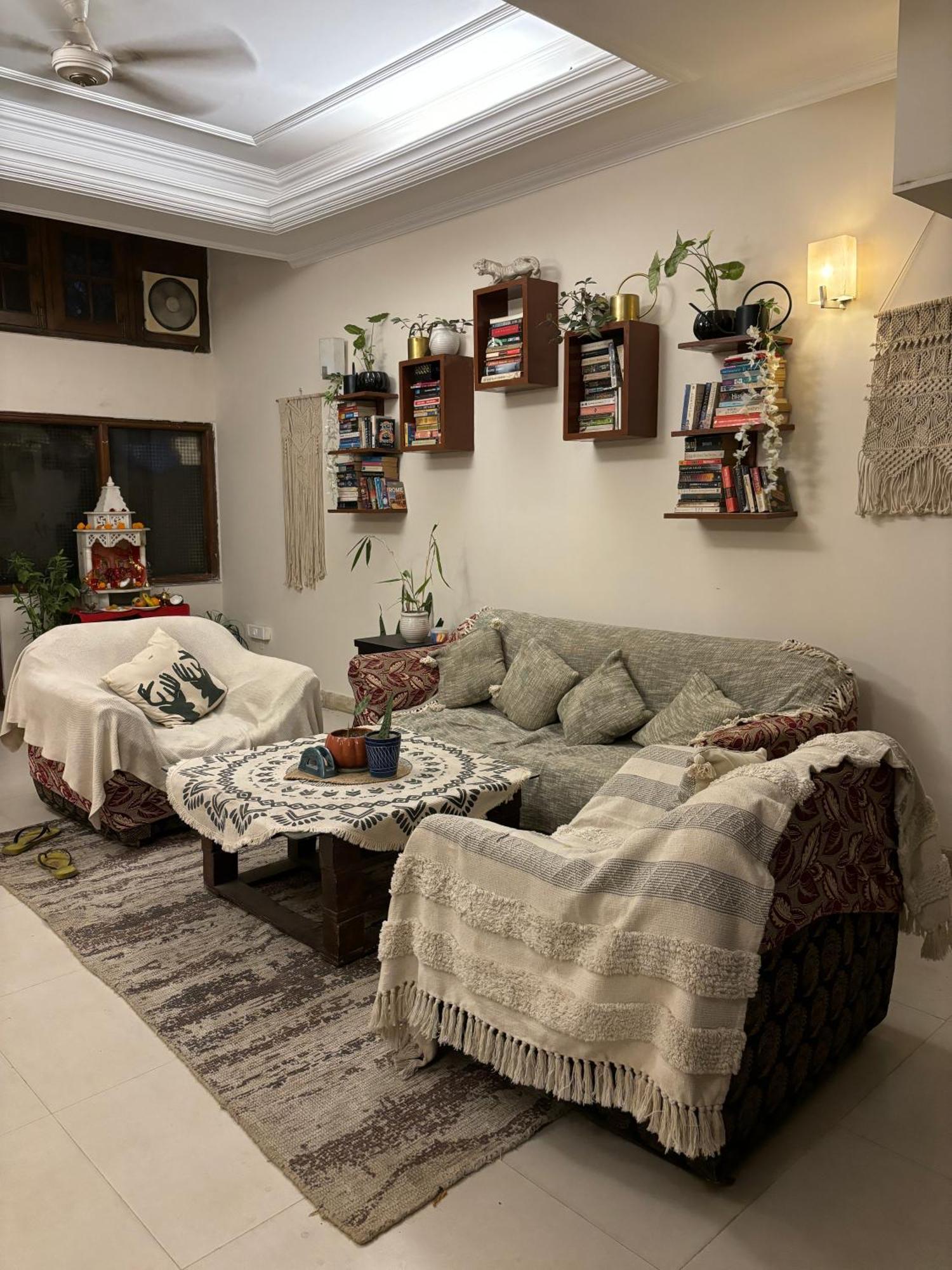 Atharva'S Homestay By Goaround Homes - Nehru Enclave Metro, South Delhi Nuova Delhi Esterno foto
